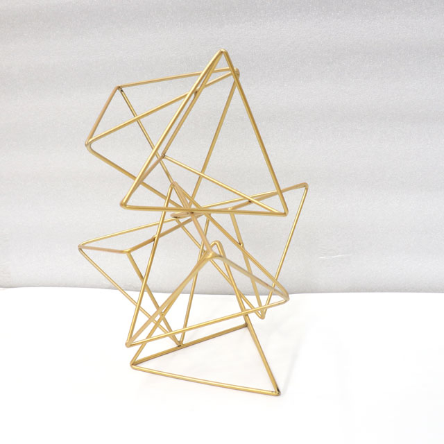 YililyArt Geometric Metal Artwork Decor